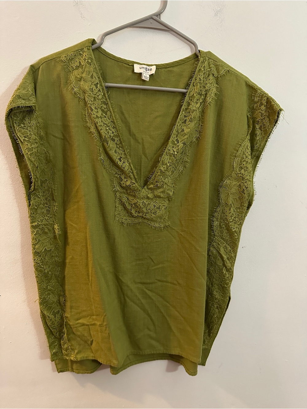 Umgee Olive Green Lace-Trim V-Neck Tunic Top